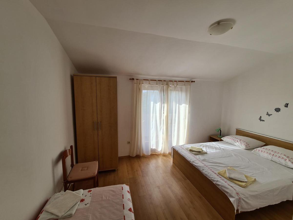 Apartmani Cosic Ante Dobropoljana Zewnętrze zdjęcie